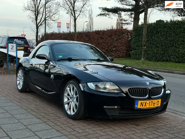 BMW Z4 Roadster 2.0i *Leder| Hardtop