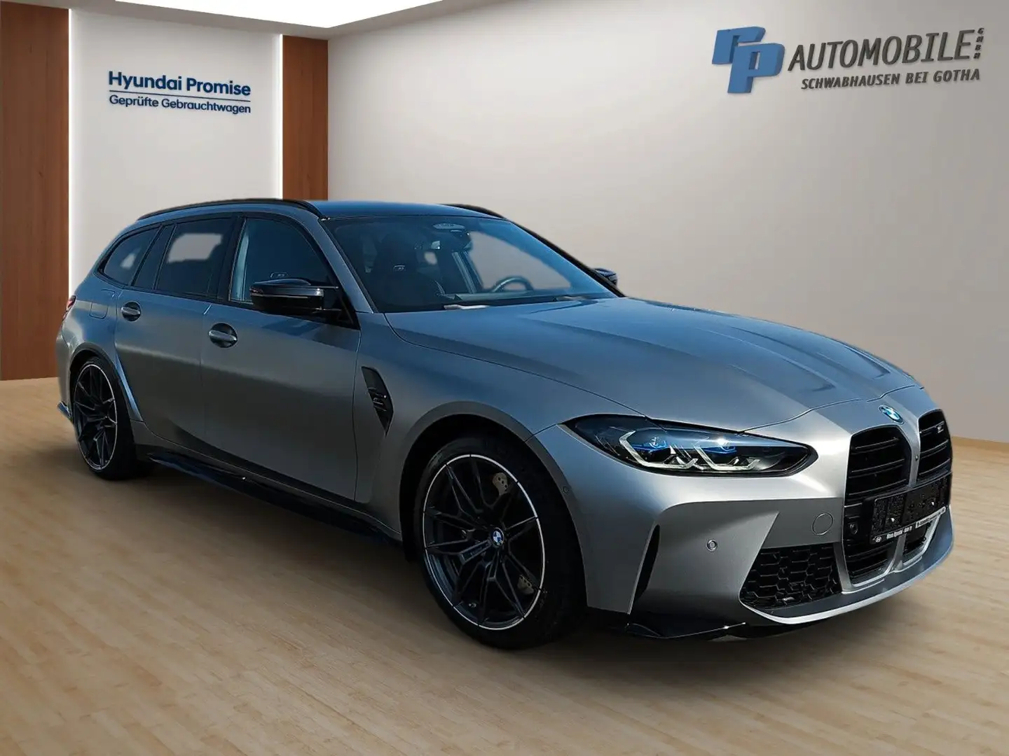 BMW M3 Competion M xDrive Touring Grau - 2