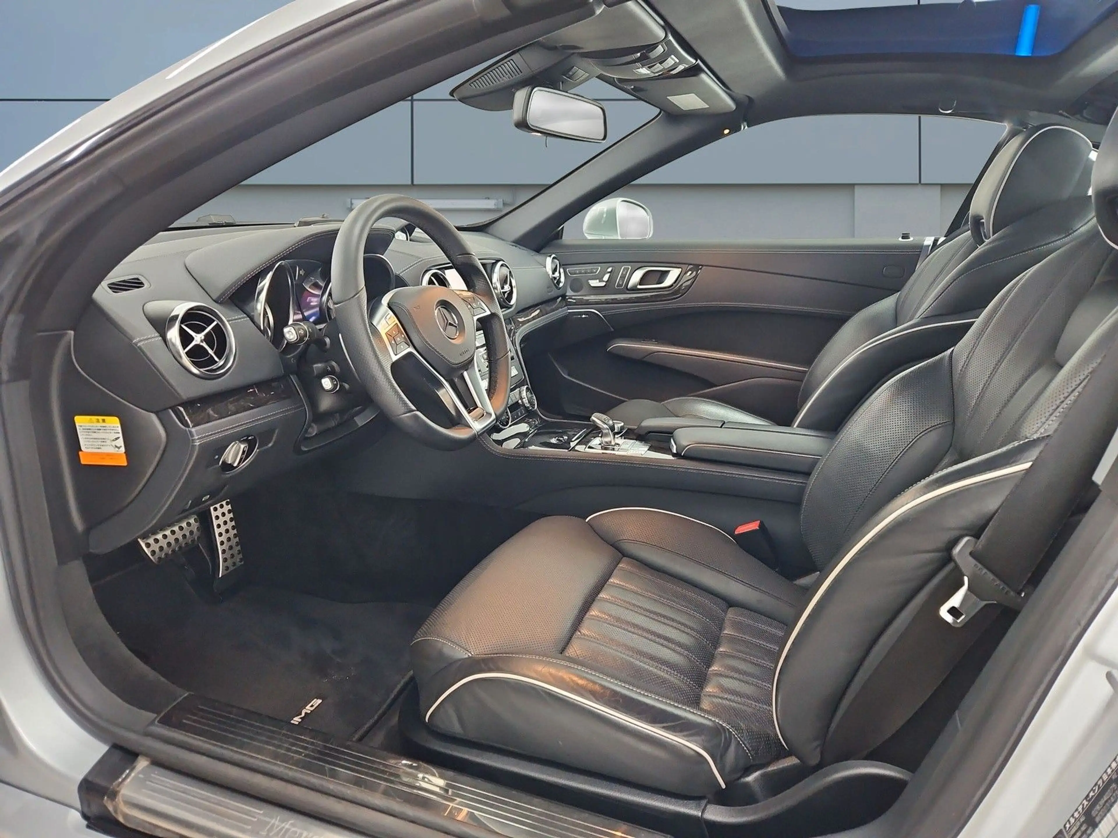 Mercedes-Benz SL 500 SL Roadster 500 AMG *ACC*PDC*KAM*PANO*SHZ*NAV — photo 6