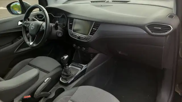 Opel Crossland X view 10