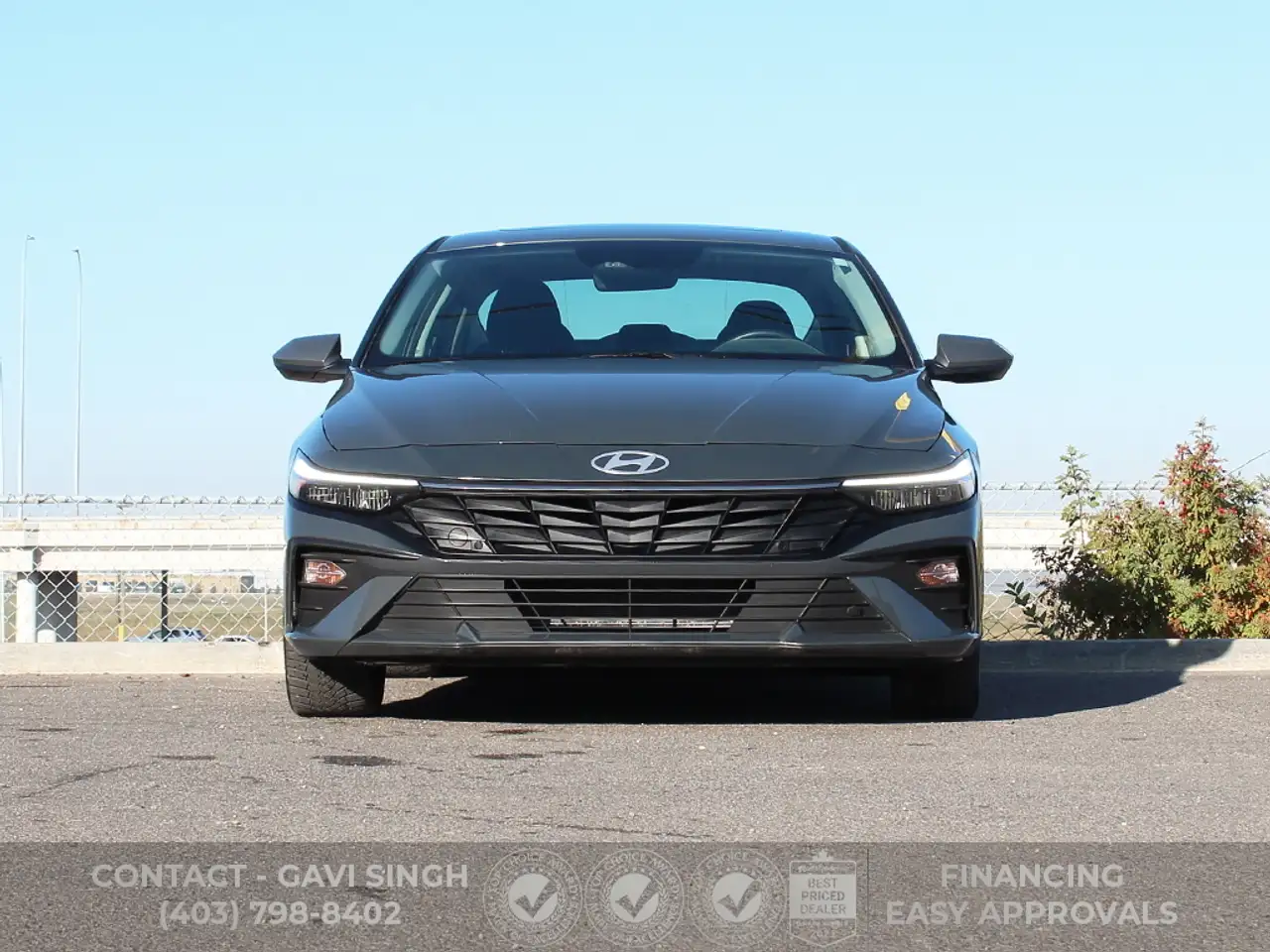 Hyundai ELANTRA снимка Hyundai ELANTRA