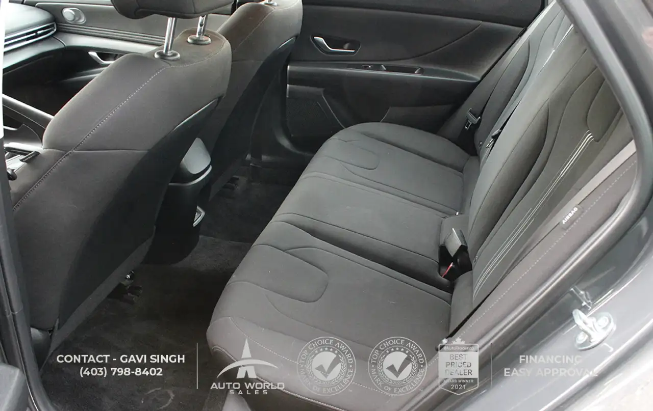 Hyundai ELANTRA снимка Hyundai ELANTRA