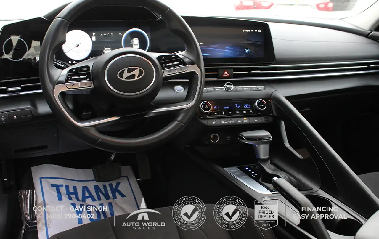 Hyundai ELANTRA снимка Hyundai ELANTRA