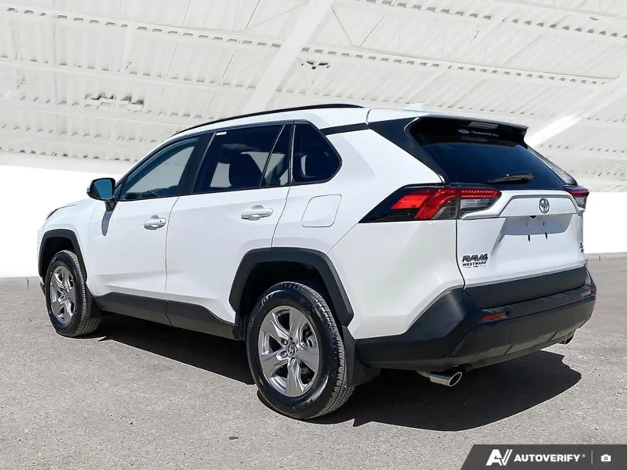 Toyota RAV 4 снимка Toyota RAV 4