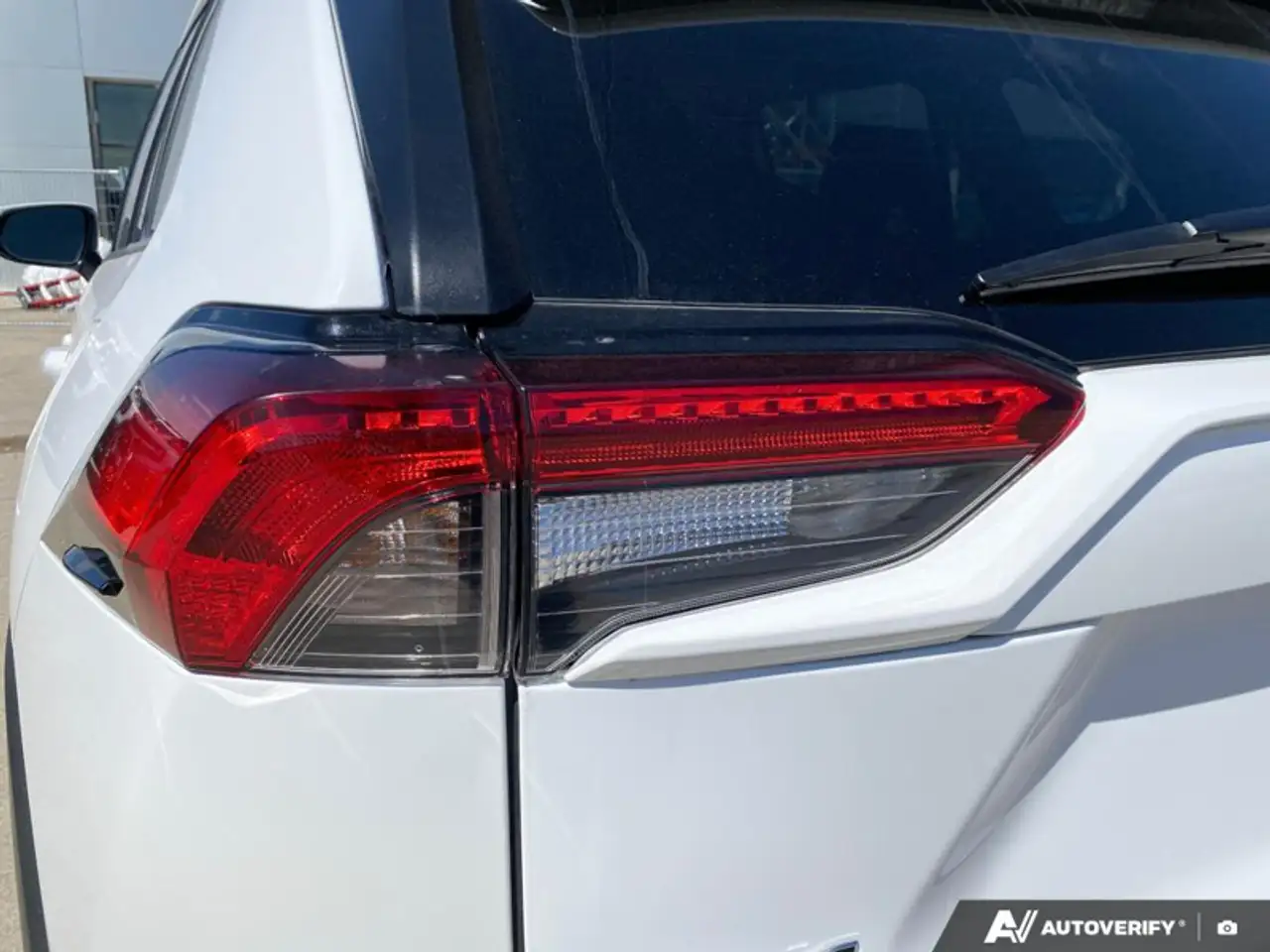 Toyota RAV 4 снимка Toyota RAV 4