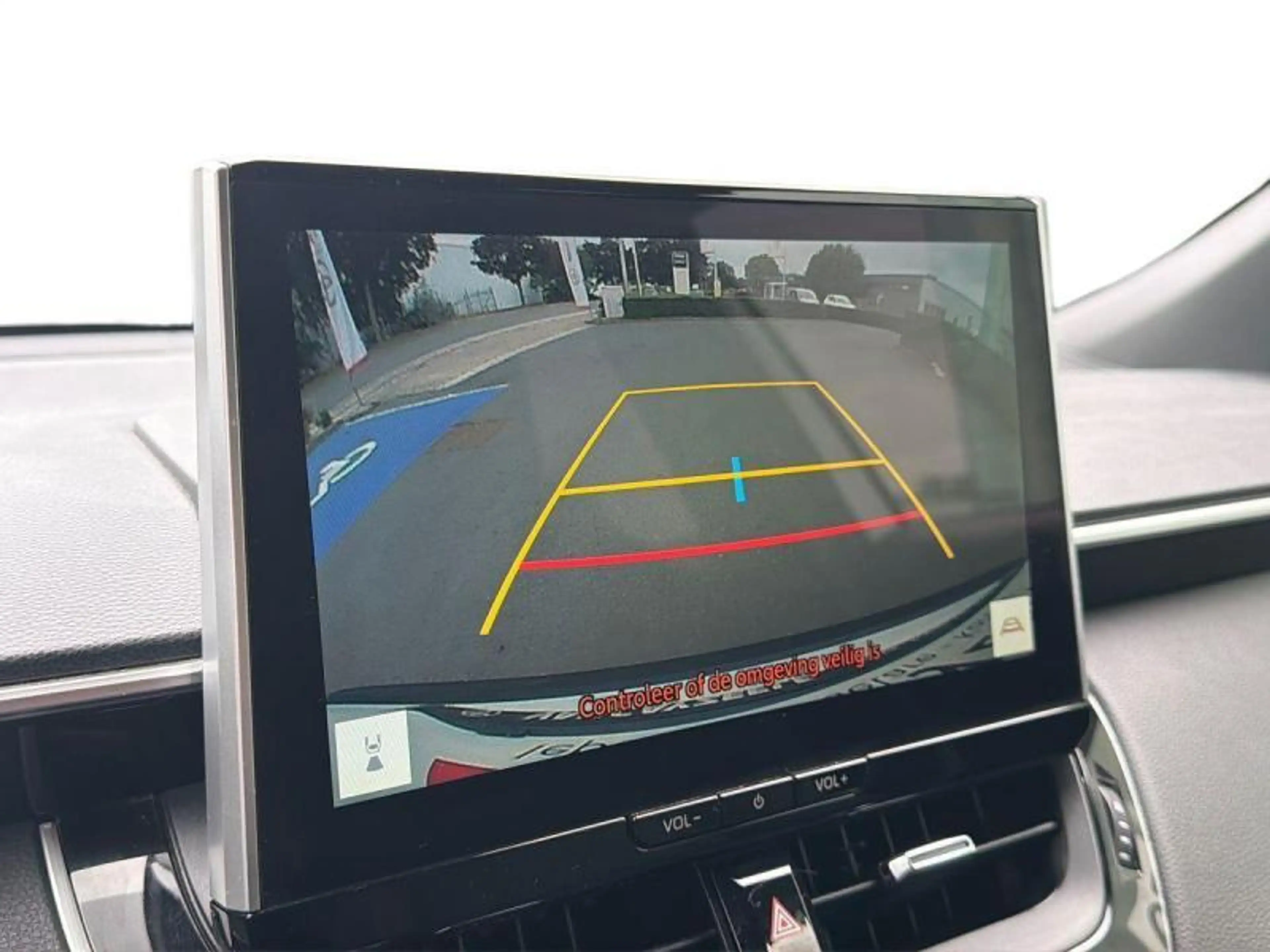Toyota Corolla Cross Style+cam+gps+sens V+A — photo 12