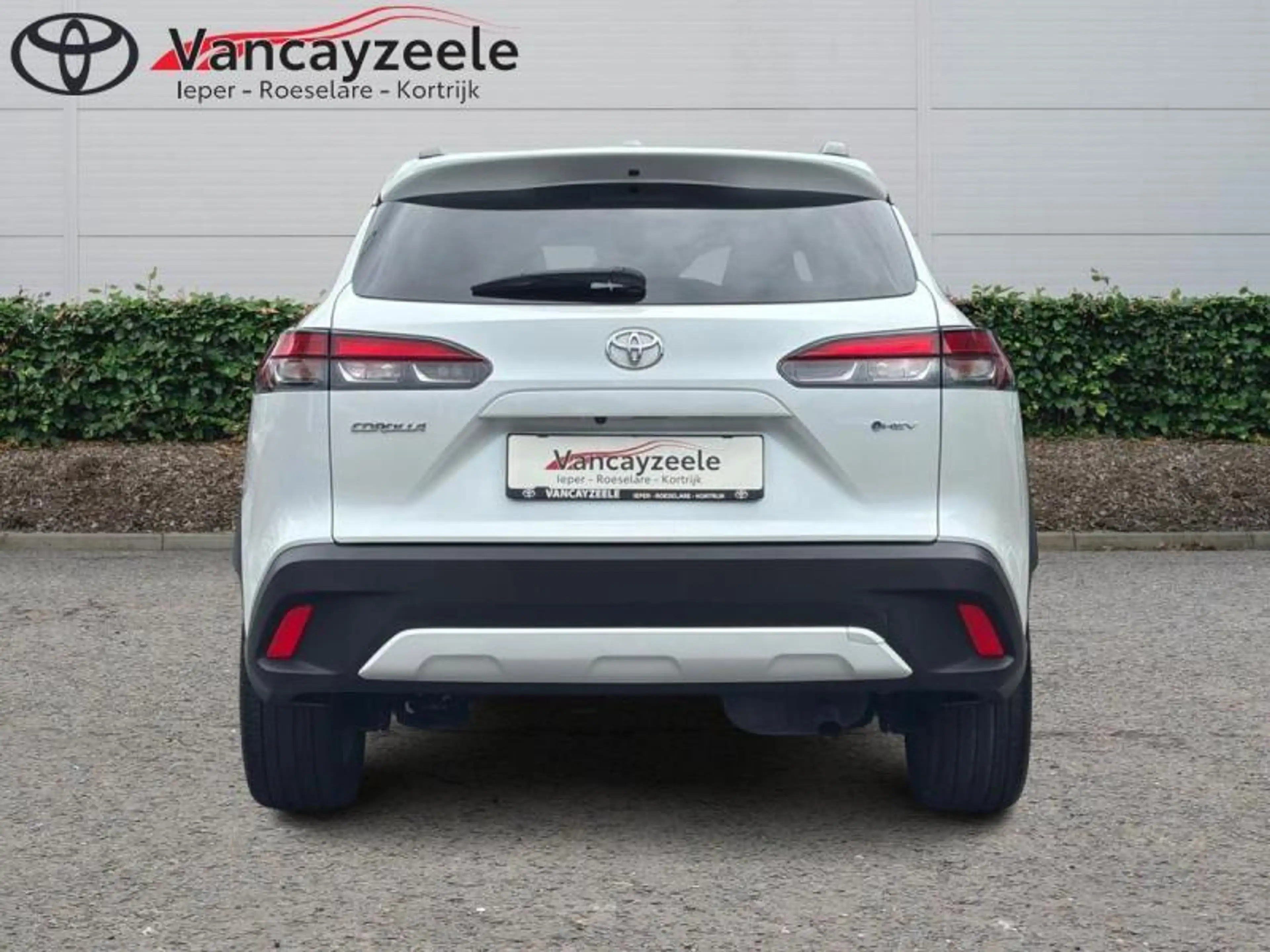 Toyota Corolla Cross Style+cam+gps+sens V+A — photo 6