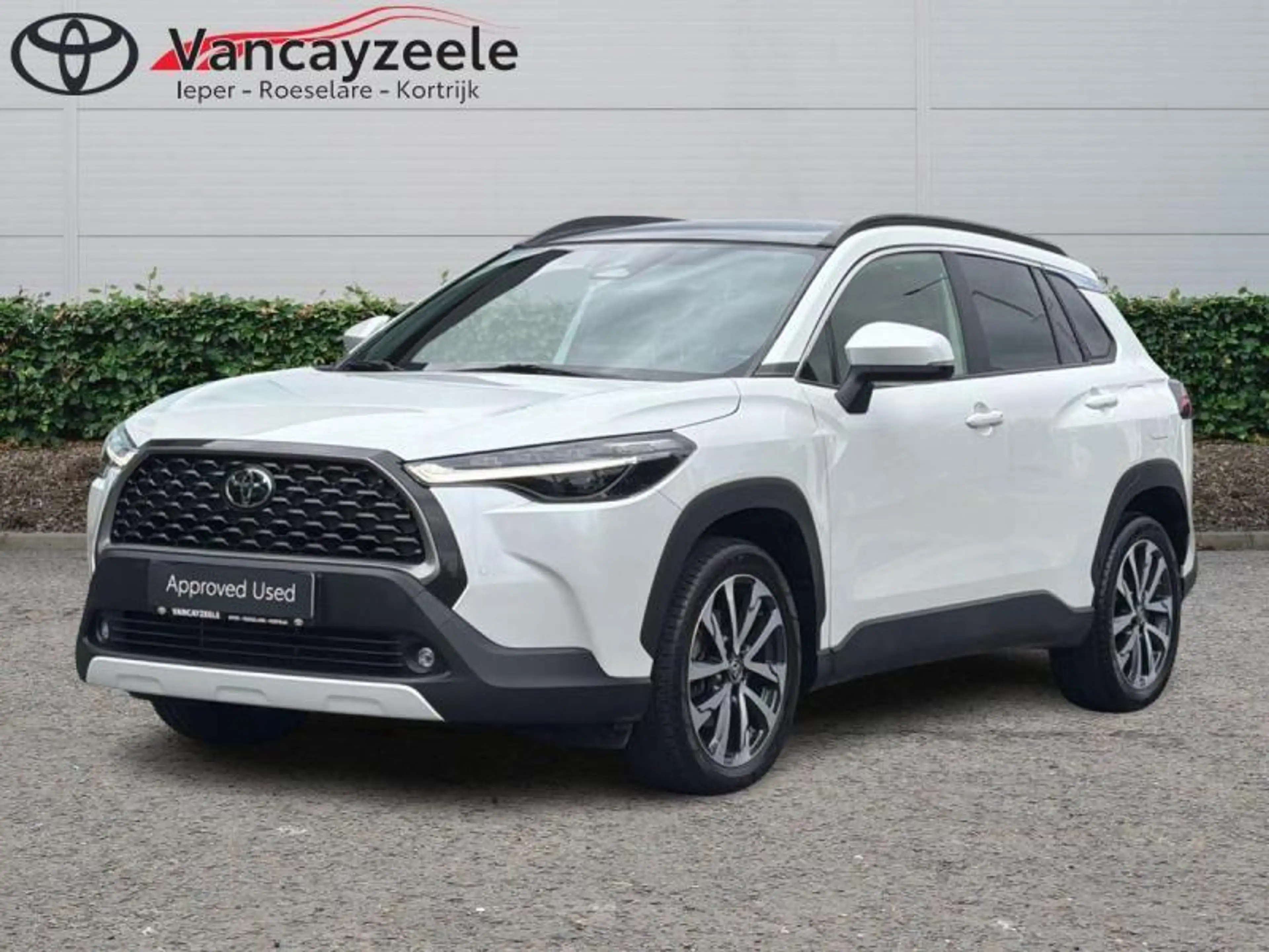 Toyota Corolla Cross Style+cam+gps+sens V+A