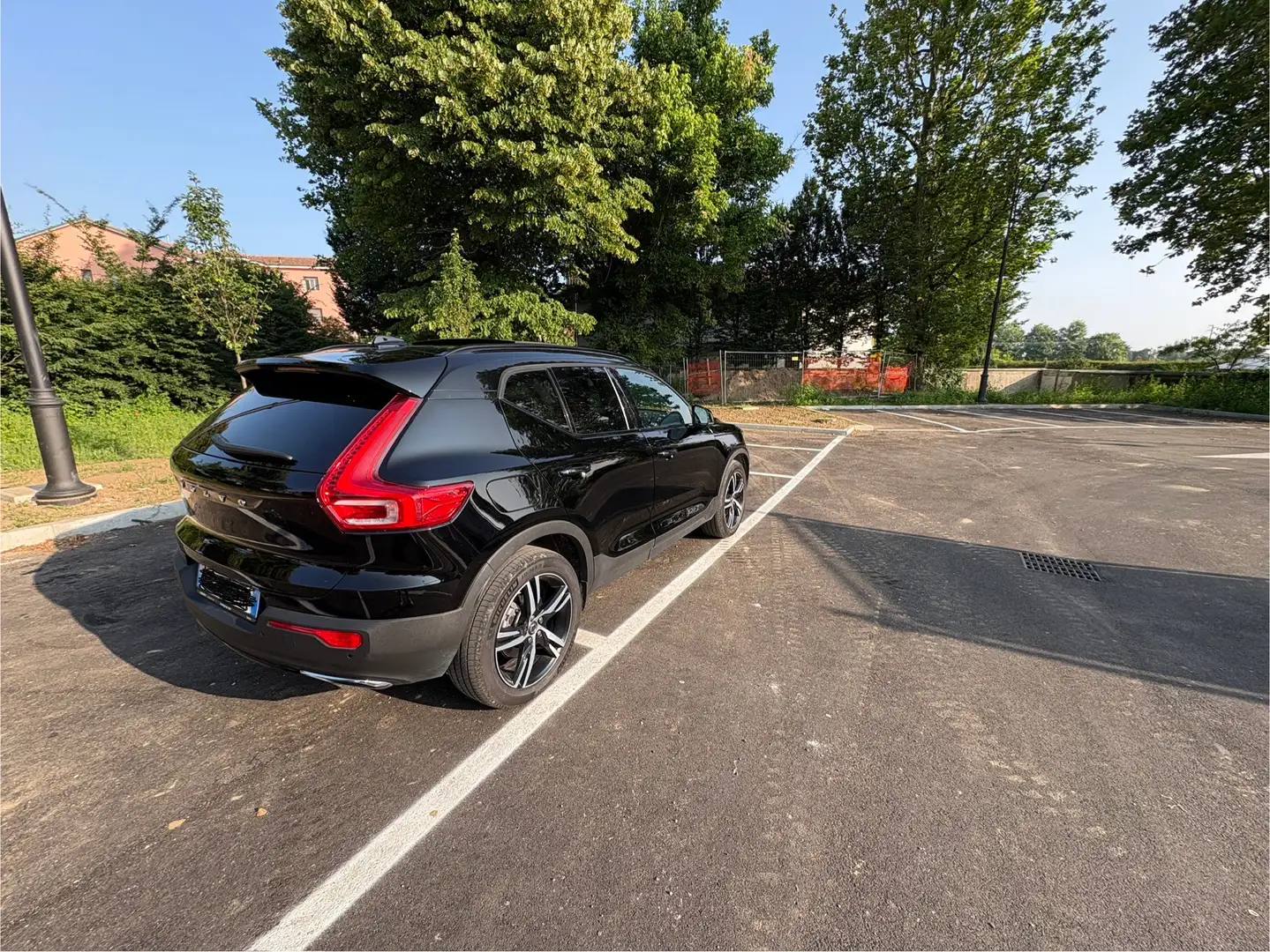 Volvo XC40 XC40 2.0 t4 R-design awd geartronic Nero - 2
