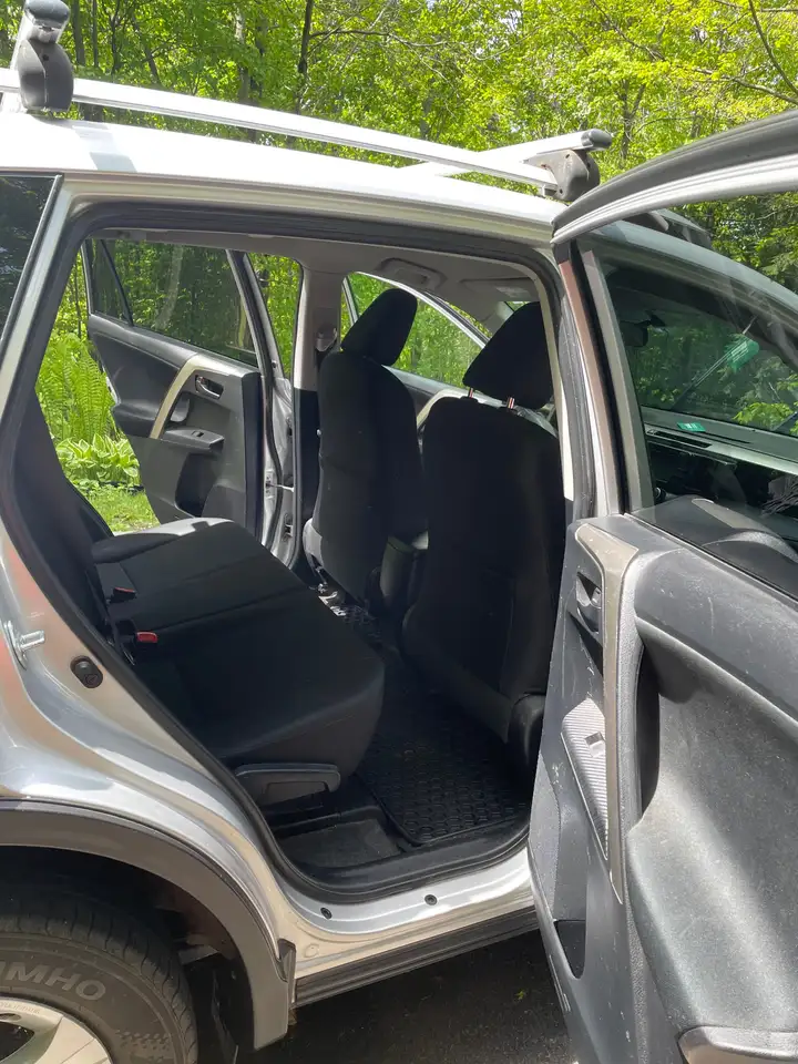 Toyota RAV 4 photo Toyota RAV 4