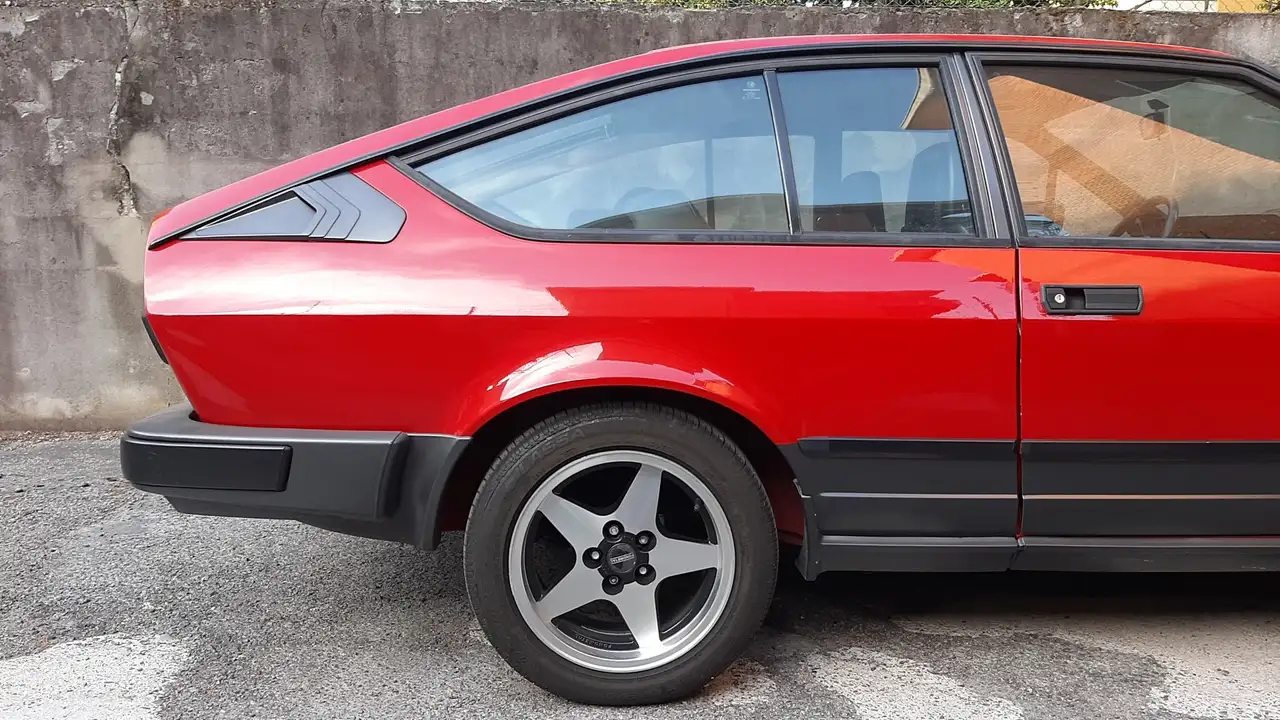 Alfa Romeo GTV6 2.5i, foto 5