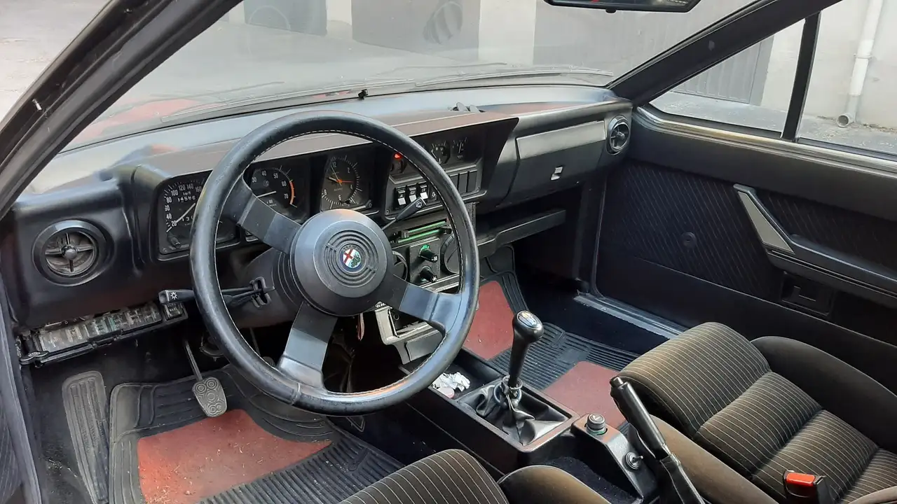 Alfa Romeo GTV6 2.5i, foto 4