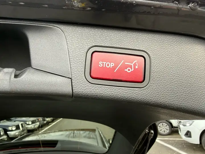 Mercedes-Benz C 220 220 D 194CH AMG LINE 9G-TRONIC — photo 19