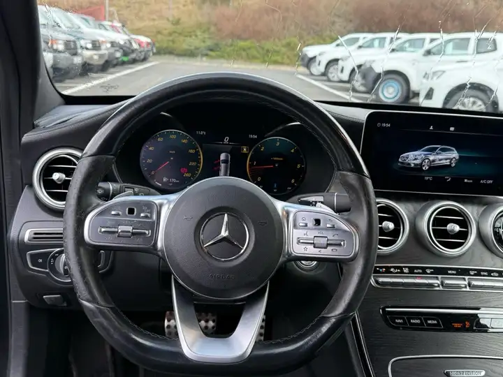Mercedes-Benz C 220 220 D 194CH AMG LINE 9G-TRONIC — photo 8