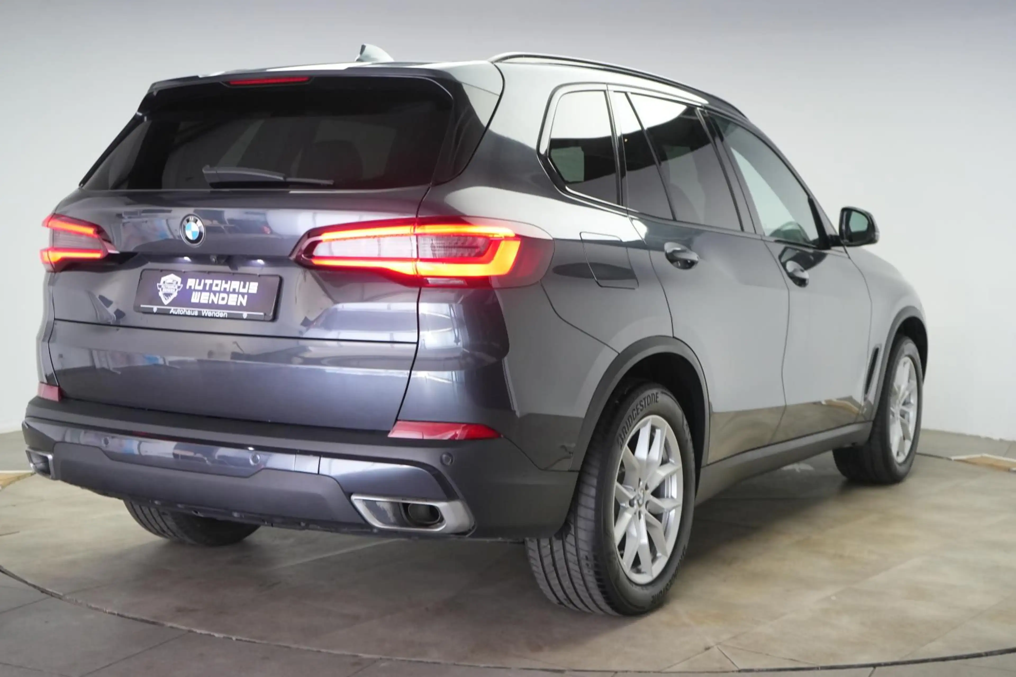 BMW X5 xDrive30d Leder/ACC/Kamera/H&K/Lane/ — photo 5