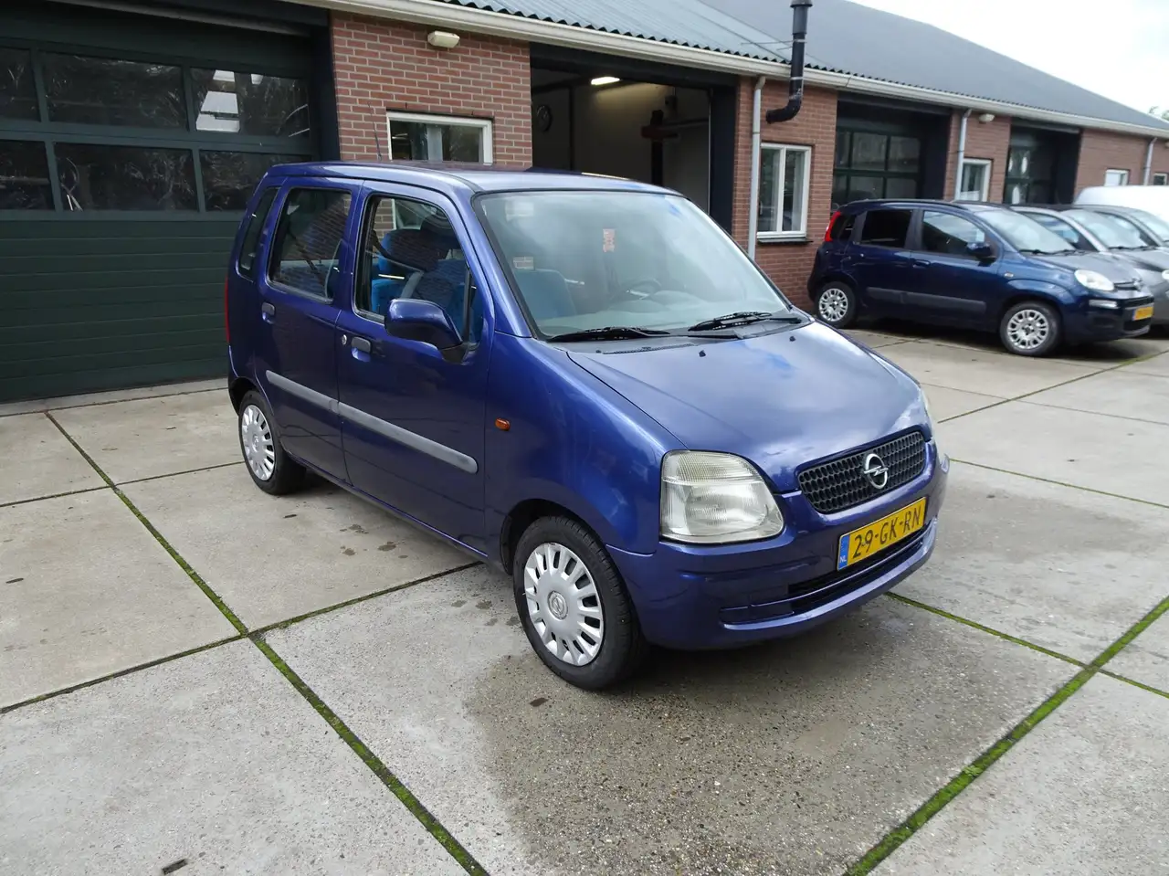 Opel Agila 1.0-12V Comfort, foto 3