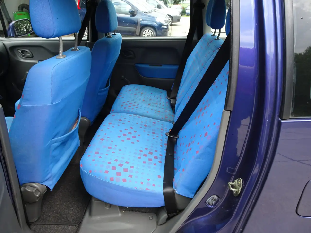Opel Agila 1.0-12V Comfort, foto 11