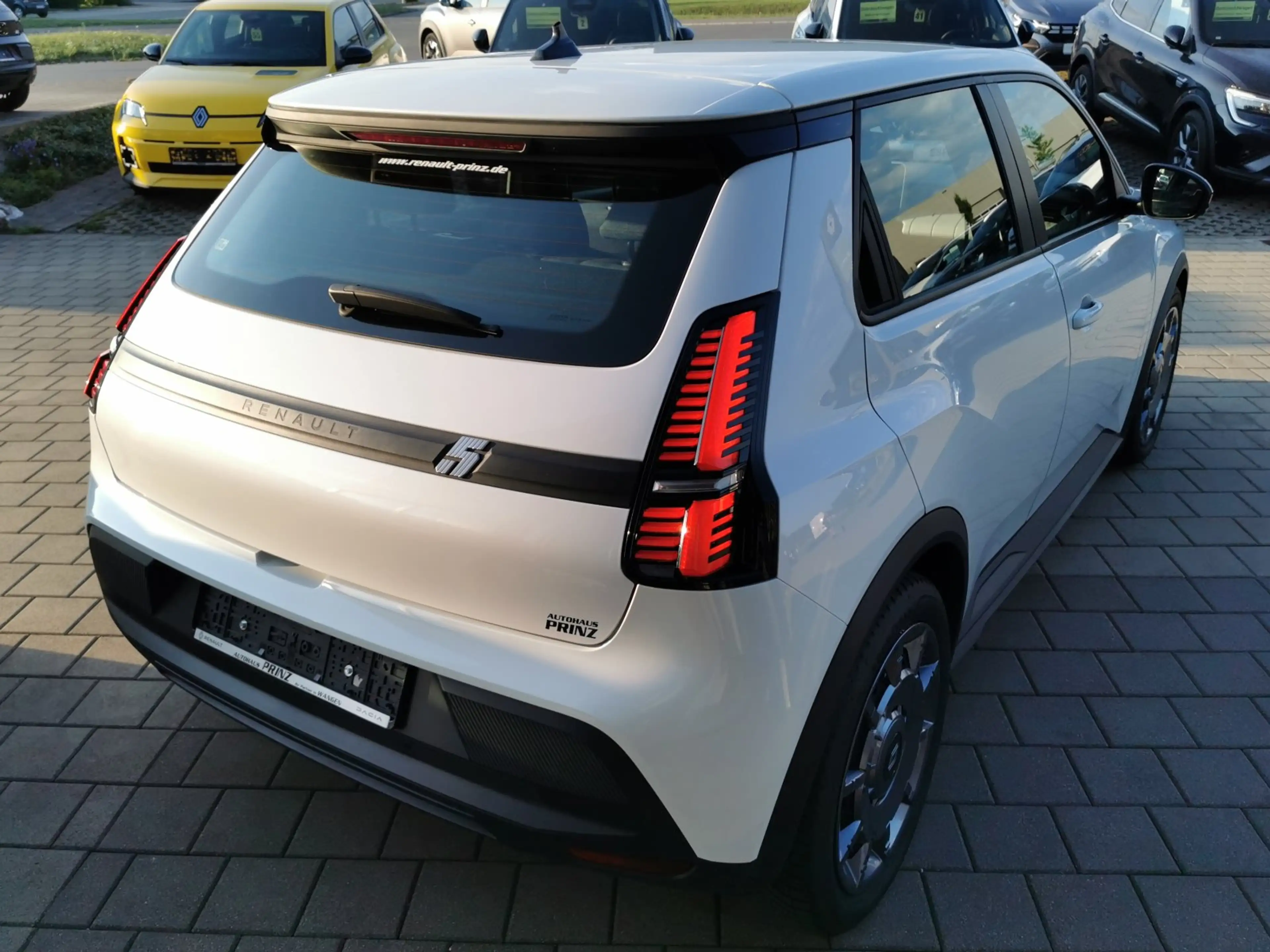 Renault R 5 E-Tech 100% electric 120 Evolution Urban Range | Mit Sitzheizung, Einparkhilfe und vieles mehr! — photo 7