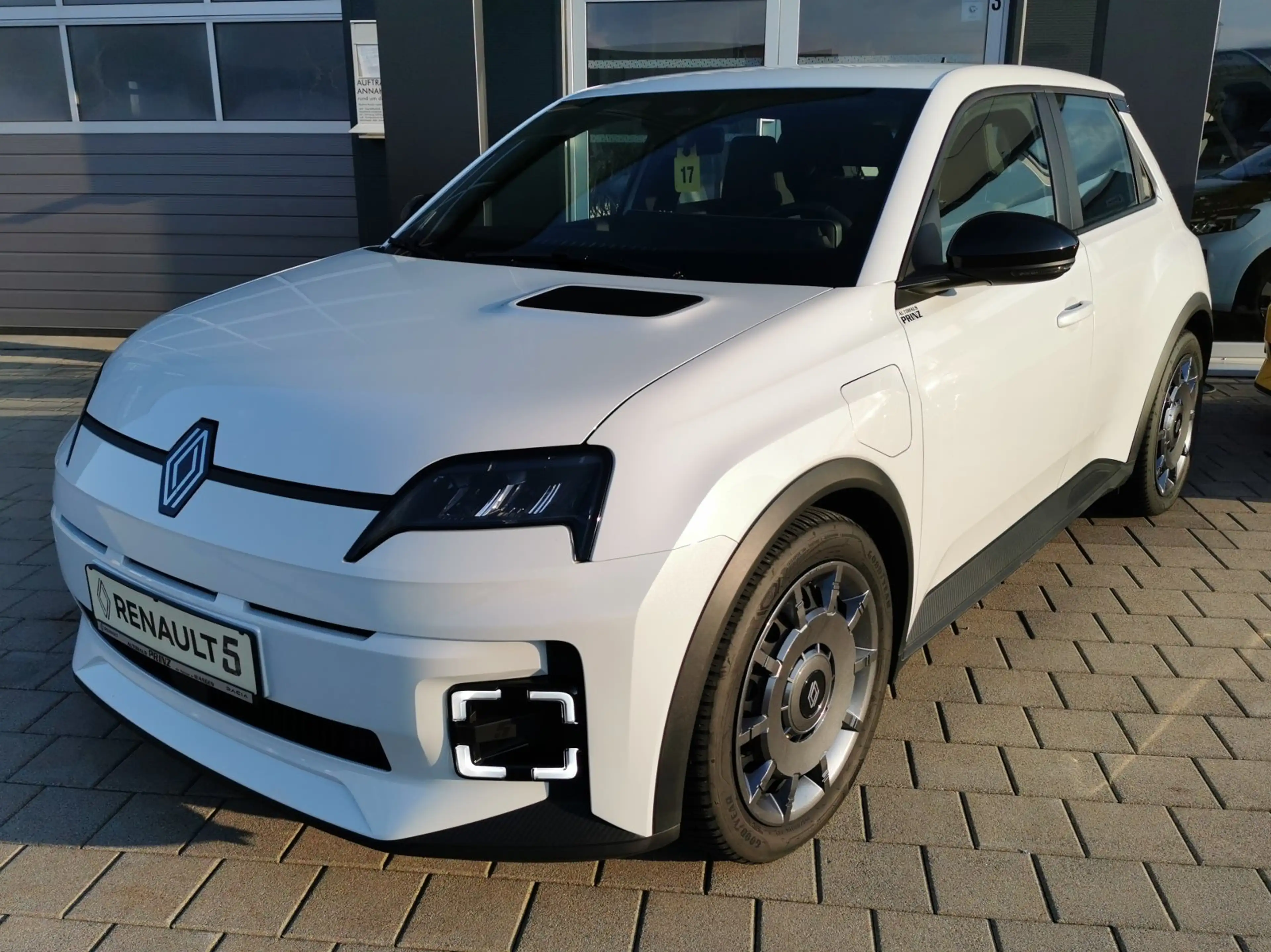 Renault R 5 E-Tech 100% electric 120 Evolution Urban Range | Mit Sitzheizung, Einparkhilfe und vieles mehr! — photo 11