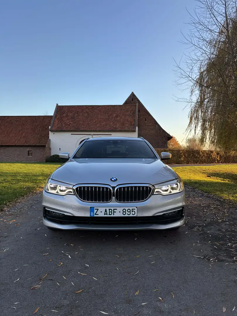 BMW 518 518d Touring Aut. Luxury Line - 2