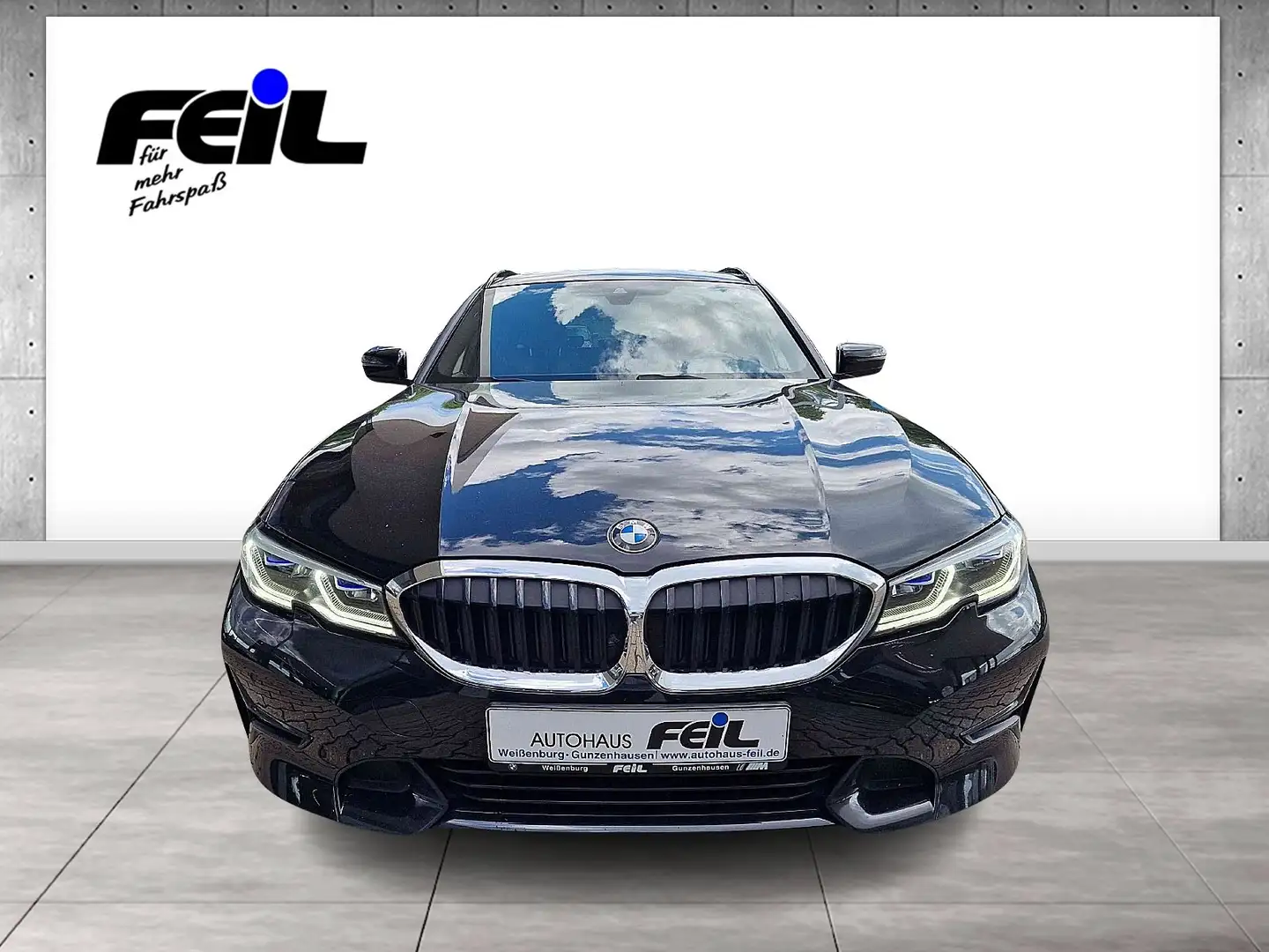 BMW 330 i xDrive Sport Line HK HiFi DAB WLAN RFK Shz Schwarz - 2