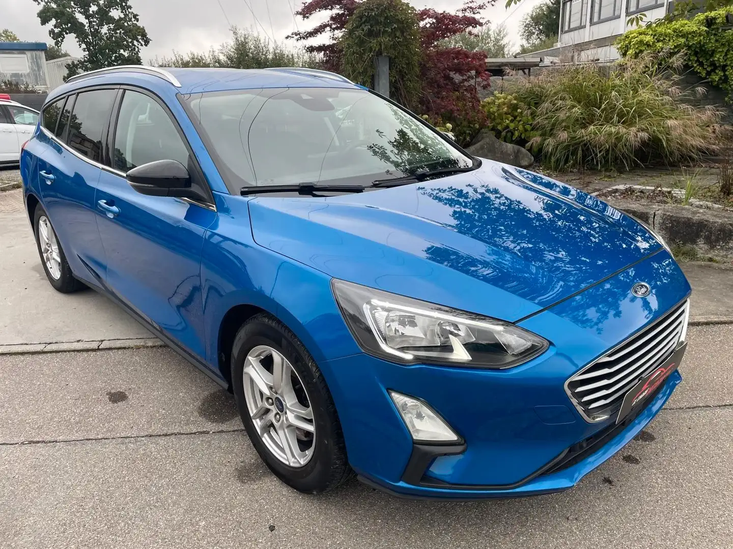 Ford Focus Turnier Cool & Connect Blau - 1