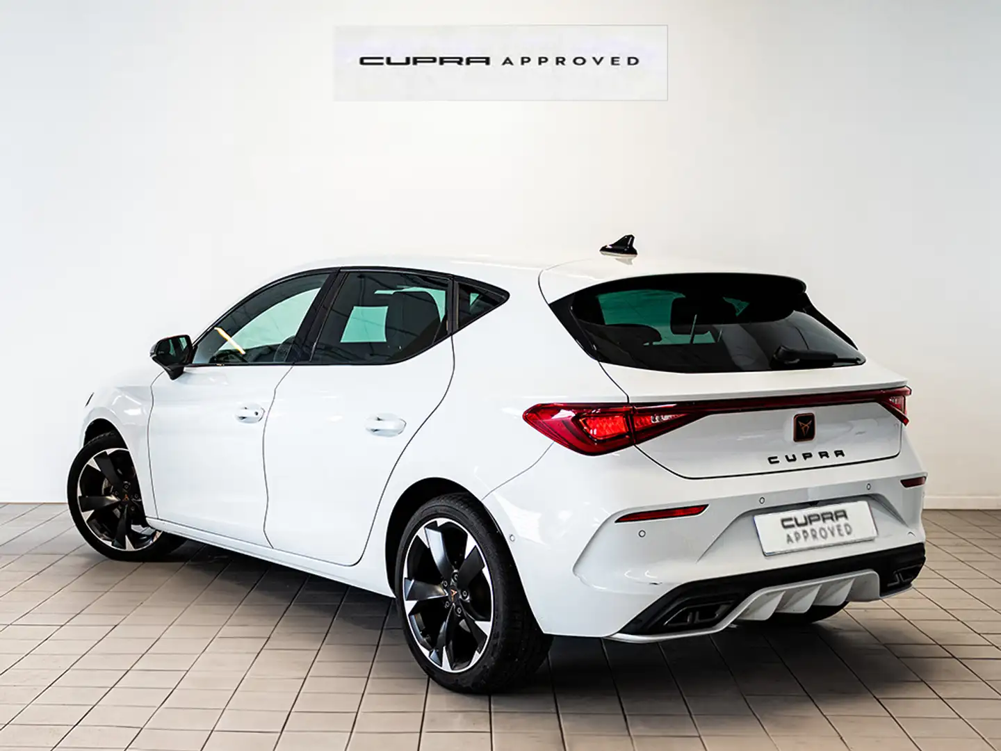 CUPRA Leon 1.5 ETSI DSG 110Kw Blanco - 2