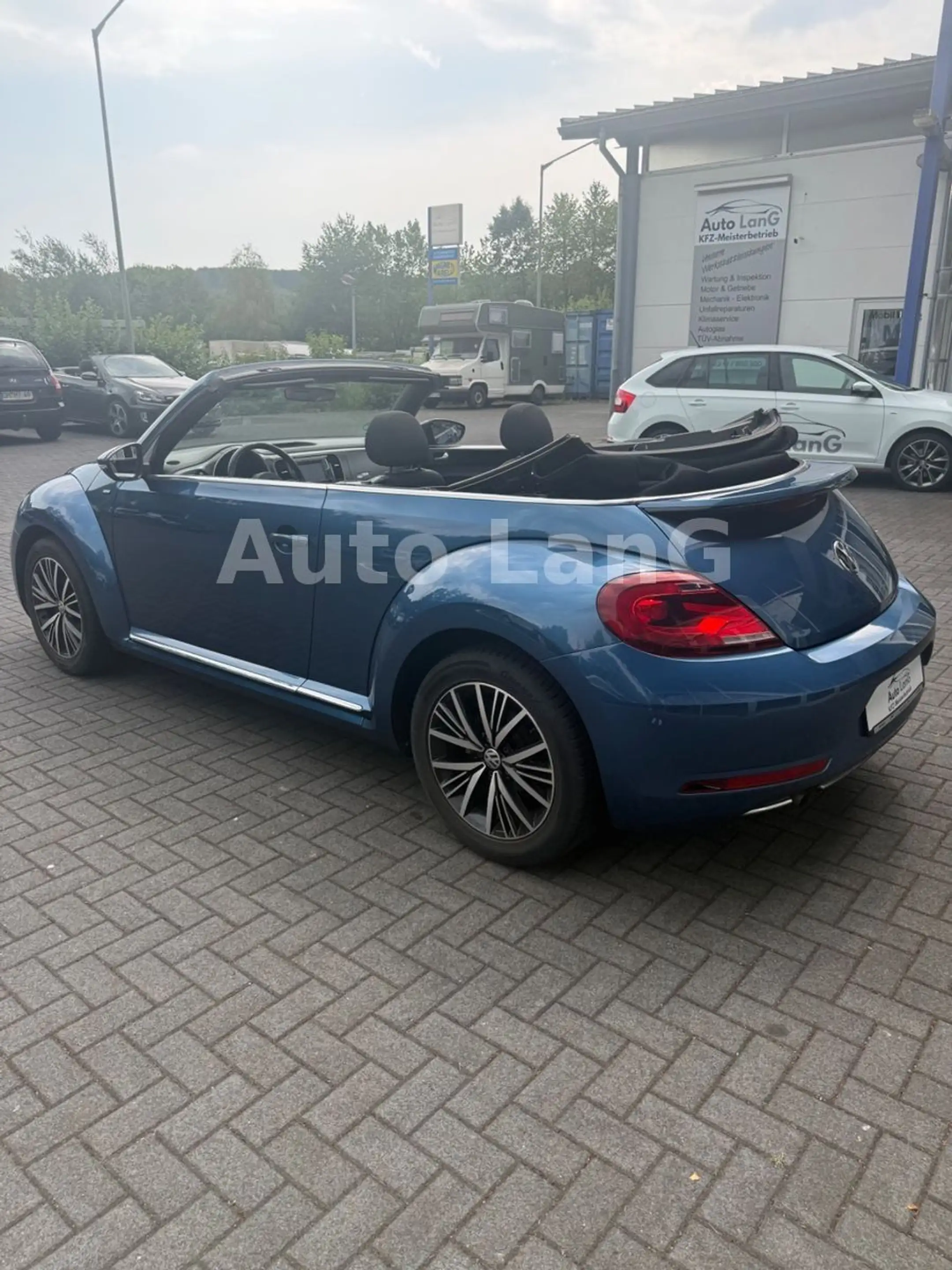 Volkswagen Beetle Cabrio Allstar DSG NAVI KAMERA PDC SHZ — photo 8