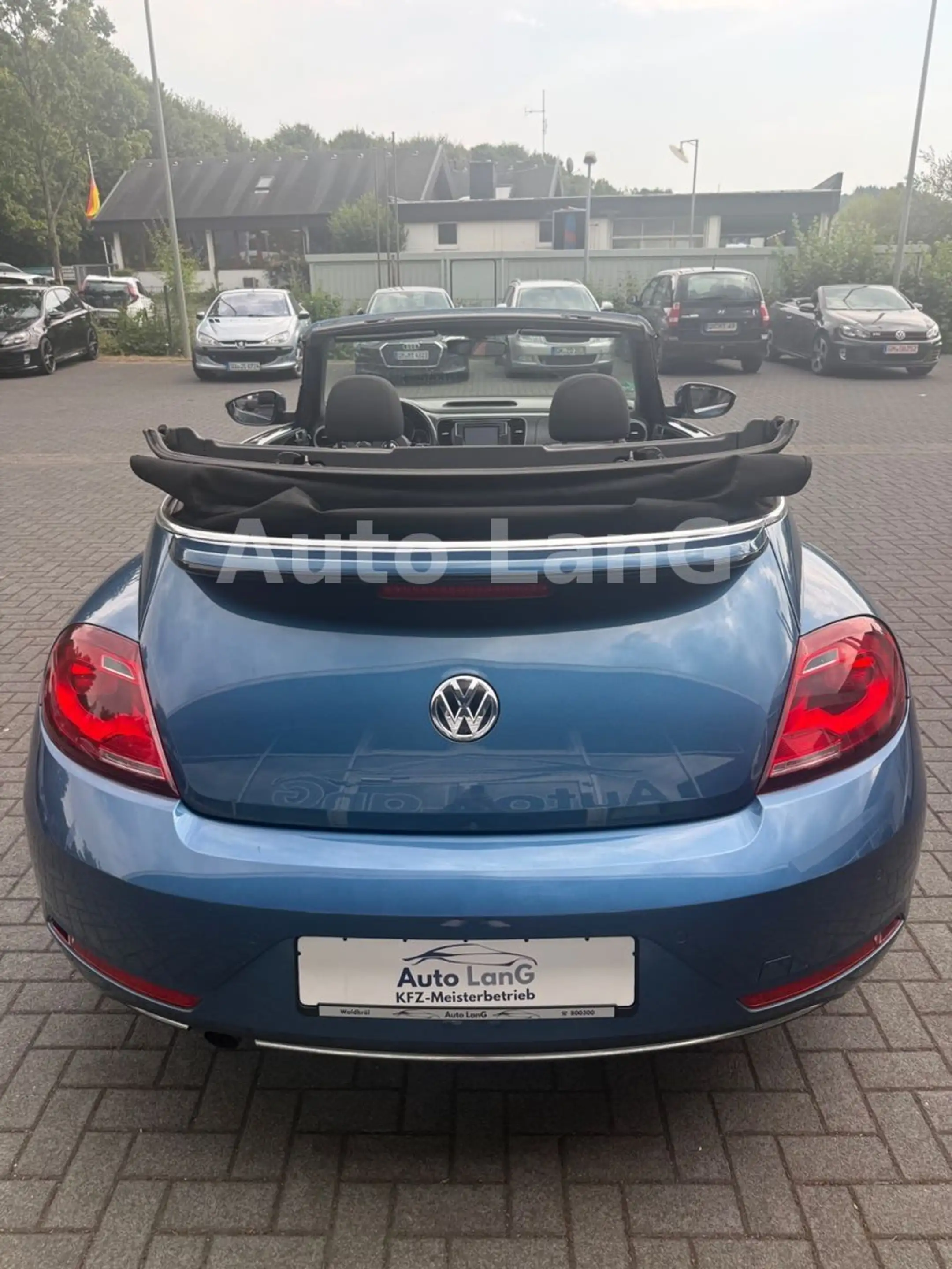 Volkswagen Beetle Cabrio Allstar DSG NAVI KAMERA PDC SHZ — photo 12