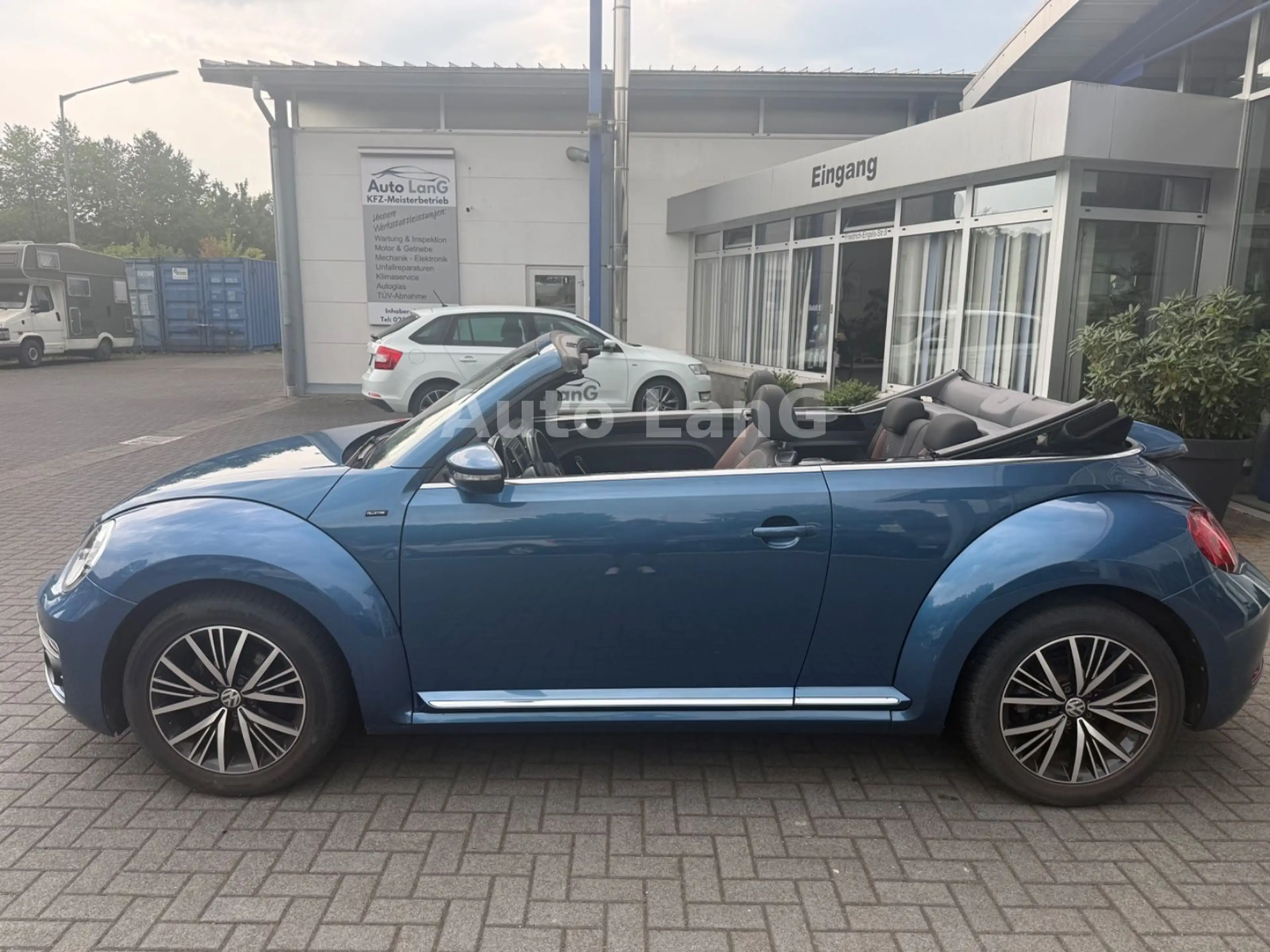 Volkswagen Beetle Cabrio Allstar DSG NAVI KAMERA PDC SHZ — photo 7