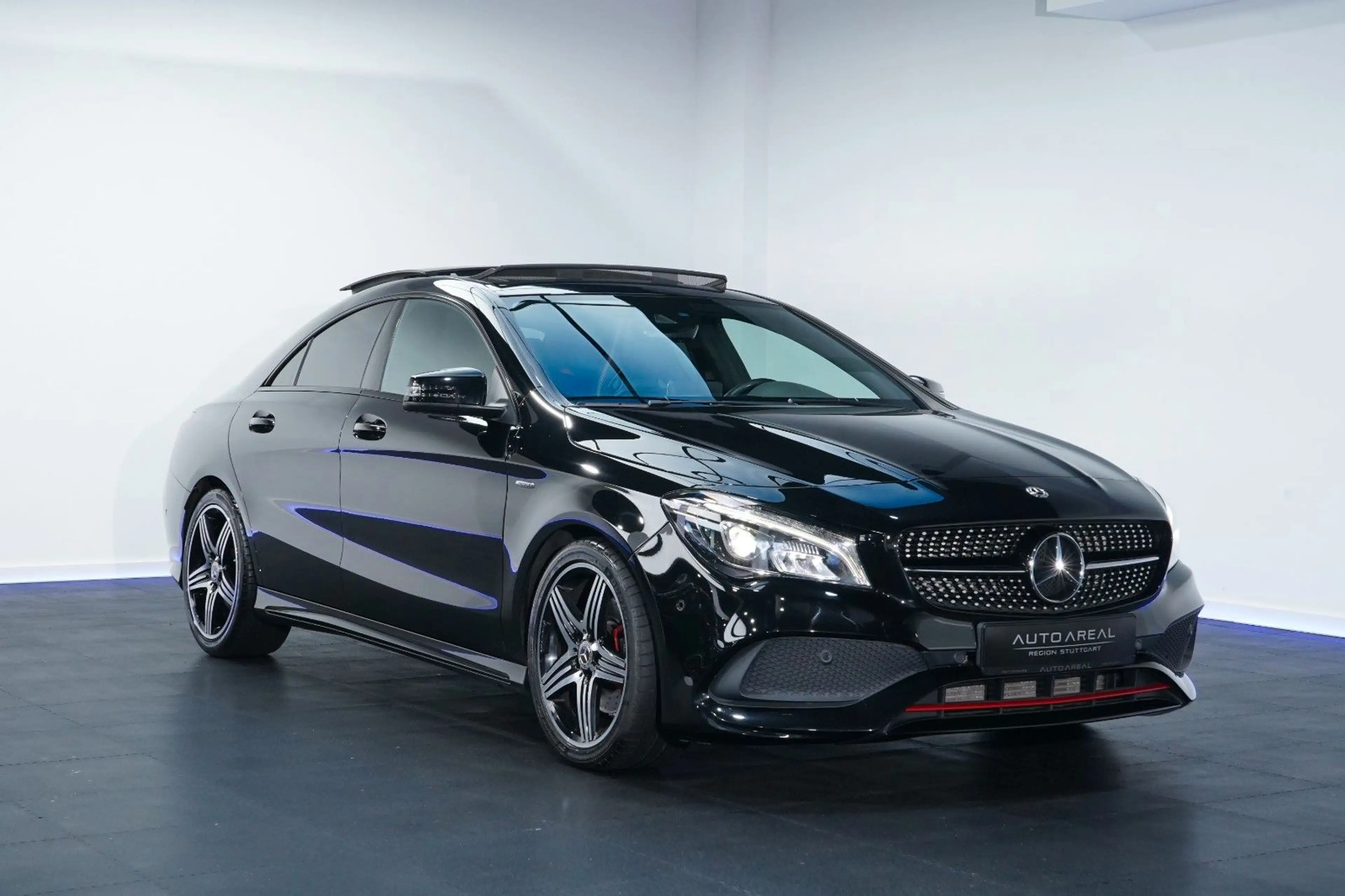 Mercedes-Benz CLA 250 4Matic Sport EU6/AMG Line/Pano/7G-DCT