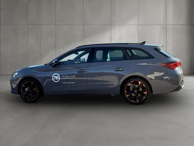 CUPRA Leon view 3
