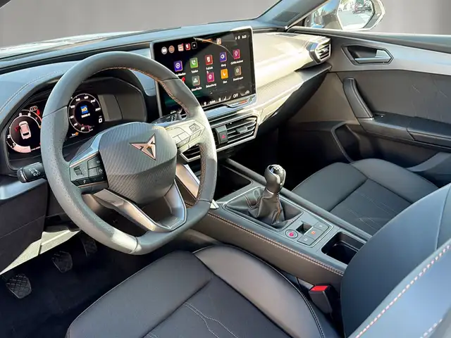 CUPRA Leon view 7