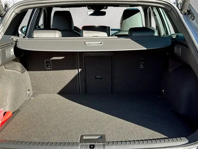 CUPRA Leon view 13