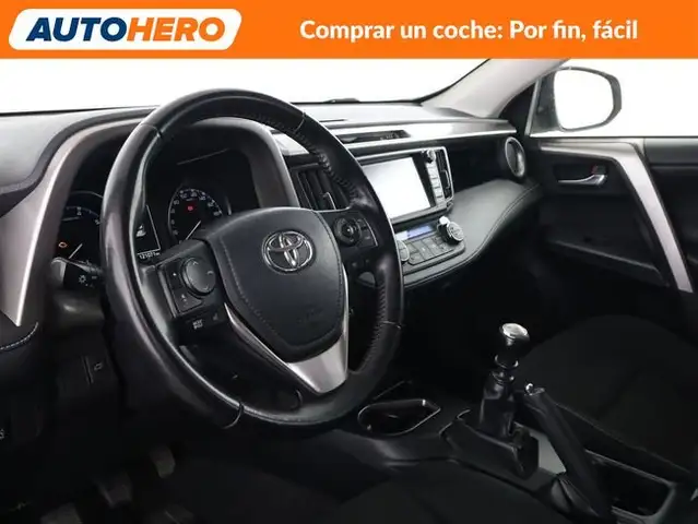 Toyota Rav4 view 12