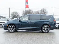 Chrysler Pacifica снимка Chrysler Pacifica