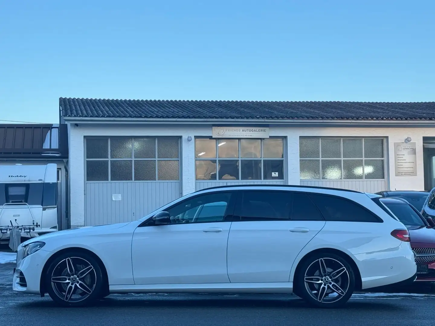 Mercedes-Benz E 220 d T-Modell*AMG-LINE*GARANTIE*CARPLAY Blanc - 2