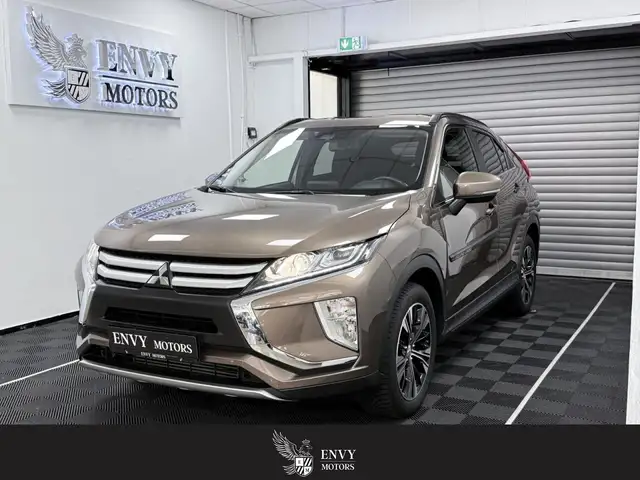Mitsubishi Eclipse Cross 1.5 Diamant Edition CAM LED KLIMA NAVI Klima
