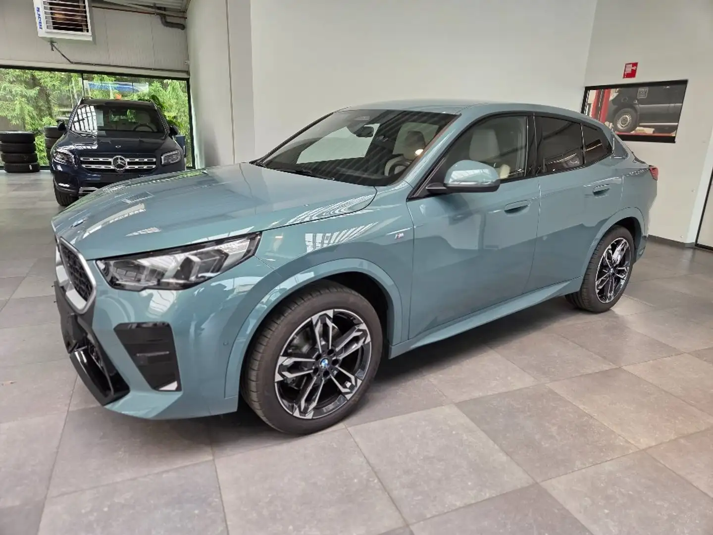 BMW X2 X2 sDrive20i Groen - 1