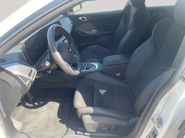 BMW 2 Series view 7