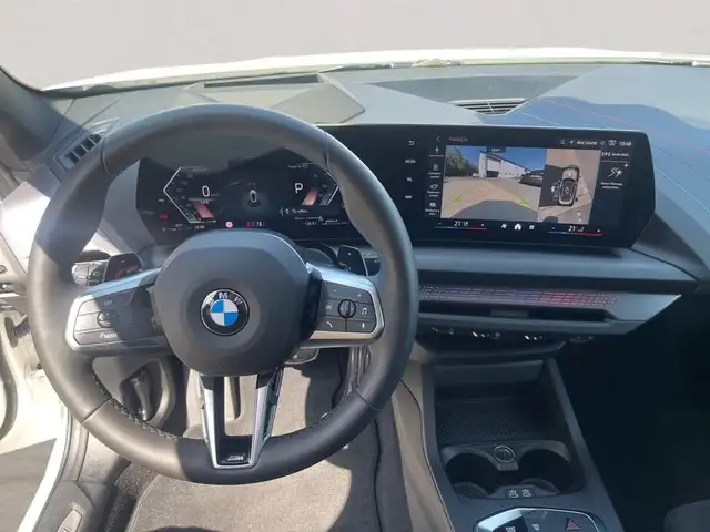 BMW 2 Series view 8