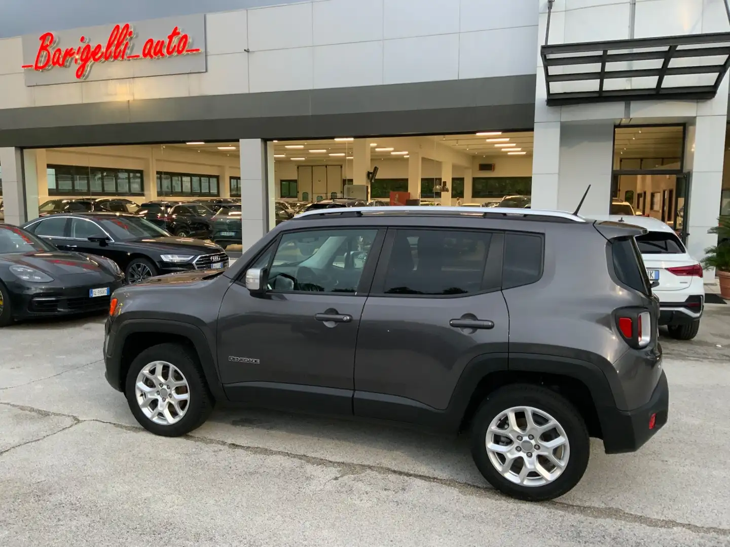 Jeep Renegade 2.0 Mjt 140CV 4WD Active Drive Limited Grigio - 1