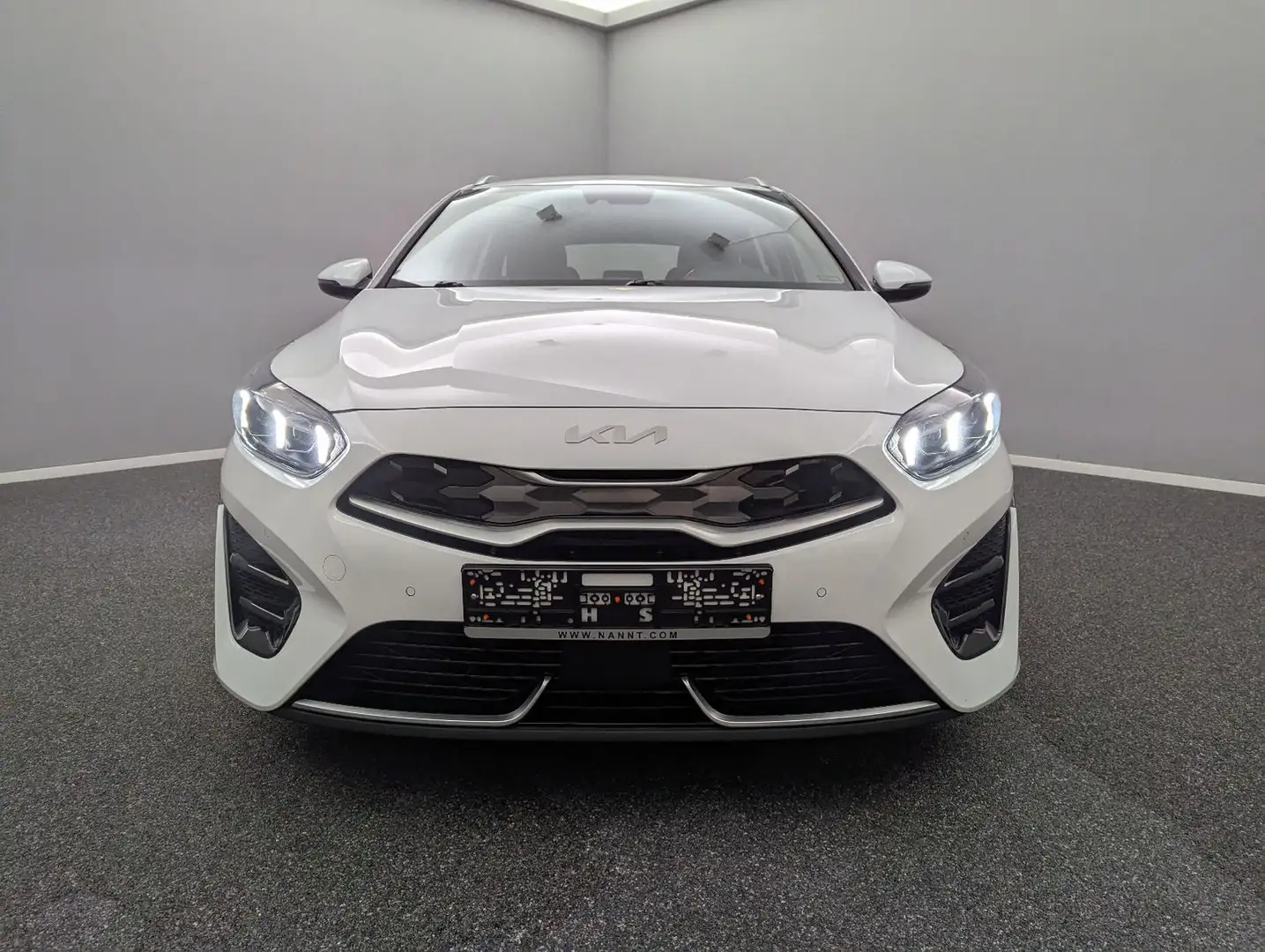Kia XCeed Ceed SW 1.6 HYBRID SPIRIT/FACELIFT*ACC*AHK*GARA Weiß - 2