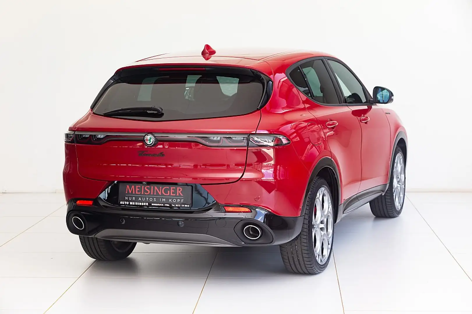Alfa Romeo Tonale Edizione Speciale 1.3 T4 PHEV VGT e-AWD Rouge - 2