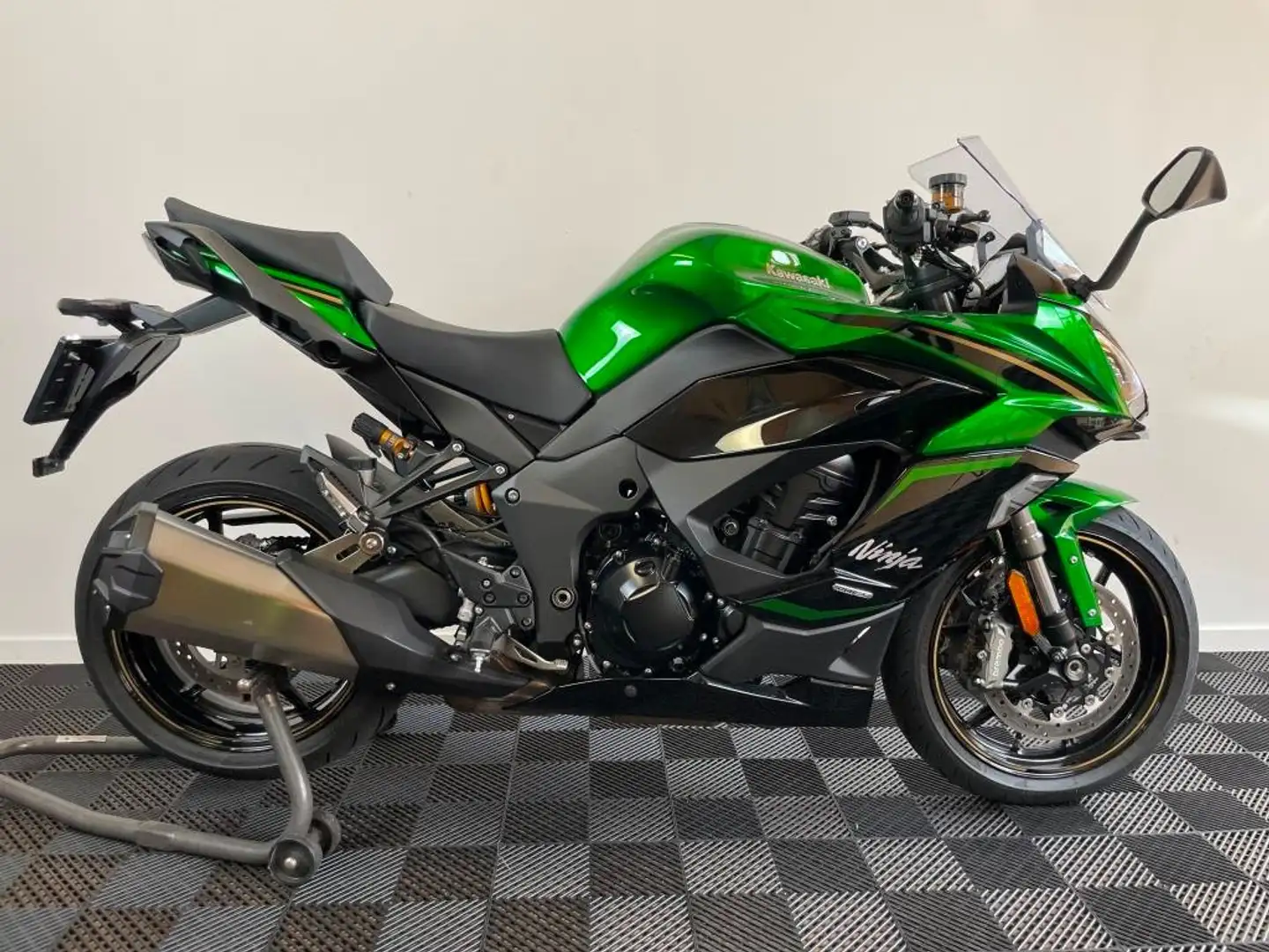 Kawasaki Ninja 1100SX SE + RK Approved Groen - 1