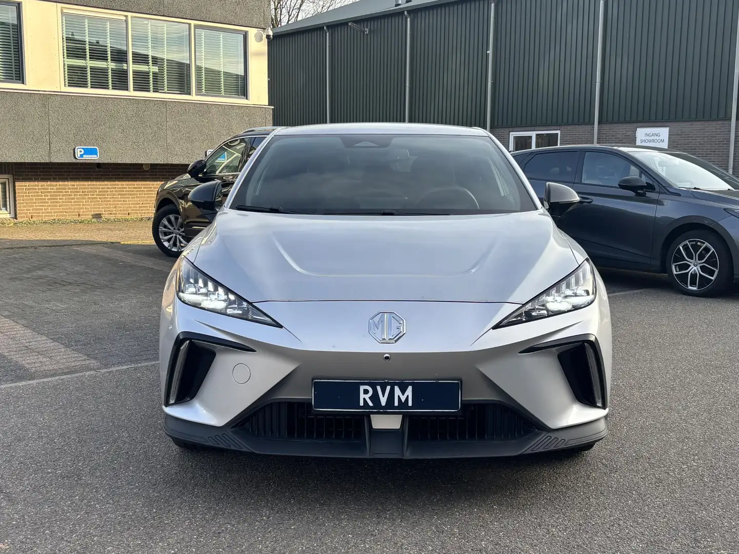 MG MG4 Electric Luxury 64 kWh LONG RANGE | SOH 97%|6.000K Argent - 2
