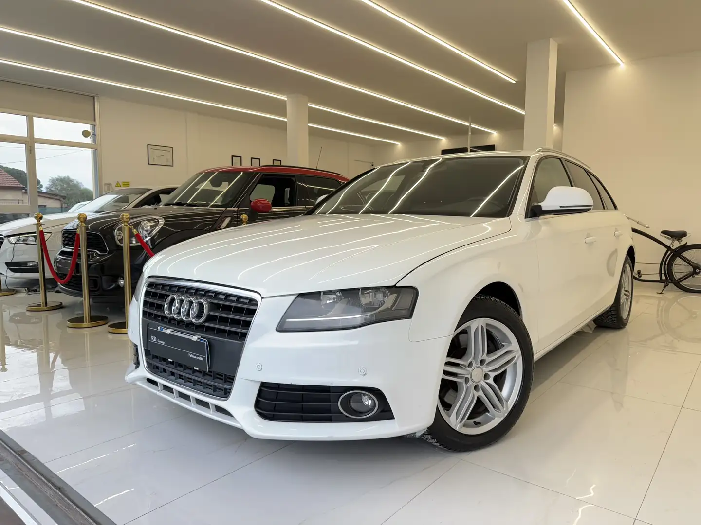 Audi A4 2.0 tdi 143cv multitronic Automatica pelle Blanc - 1