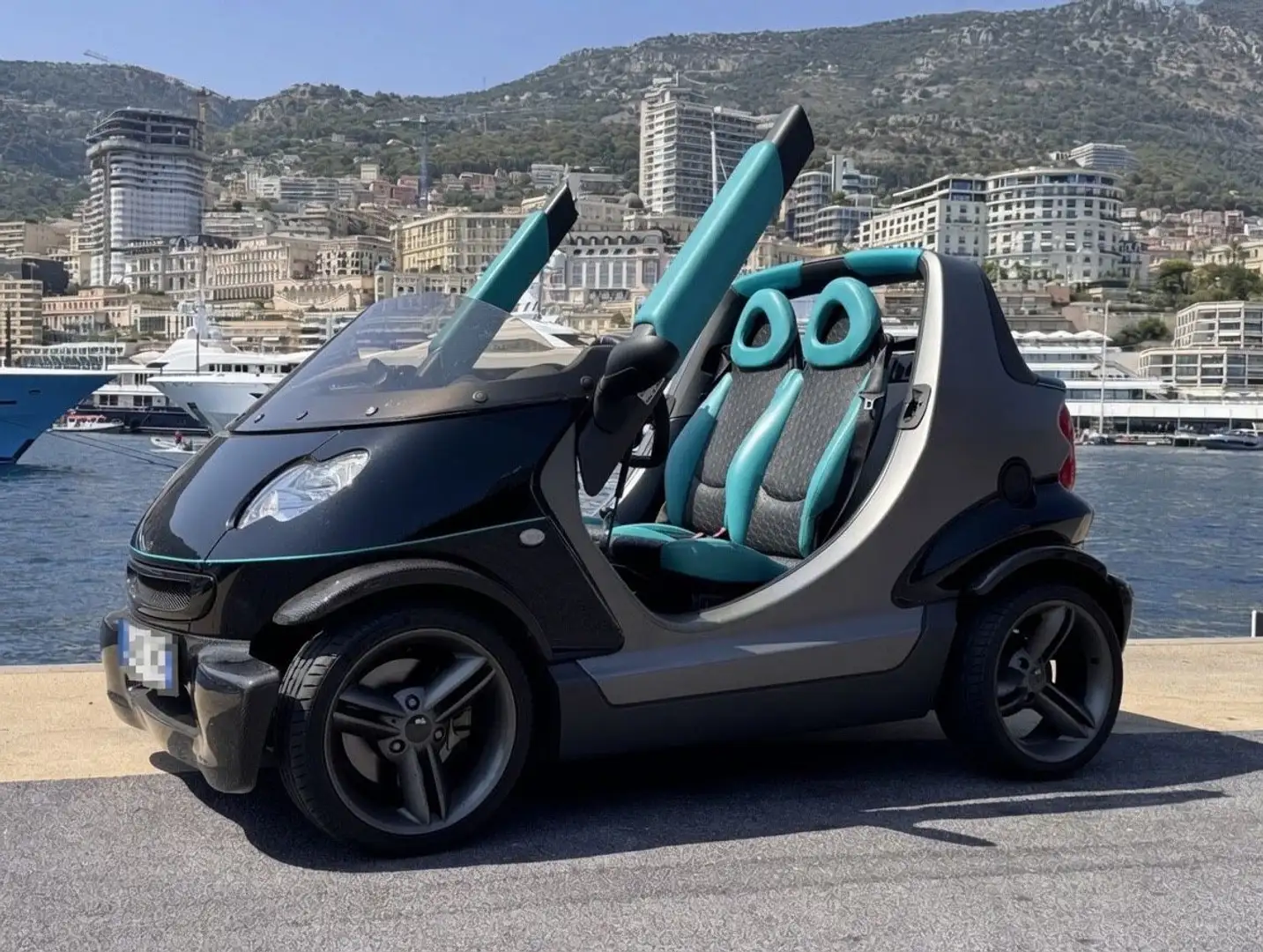 smart crossblade 1 of 1 UNIKAT EINZELSTÜCK Schwarz - 1