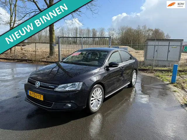 Volkswagen Jetta 1.4 TSI Hybrid Highline NETTE AUTO RIJDT EN SCHAKE