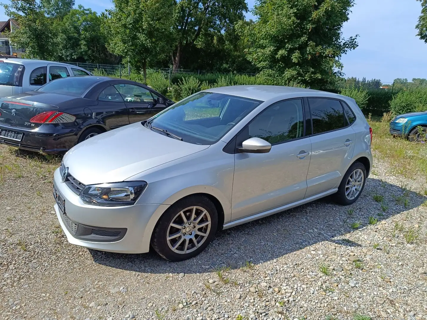 Volkswagen Polo V  1.2  Trendl. "99200 km*Klima*Alu*EURO 5" Silber - 1